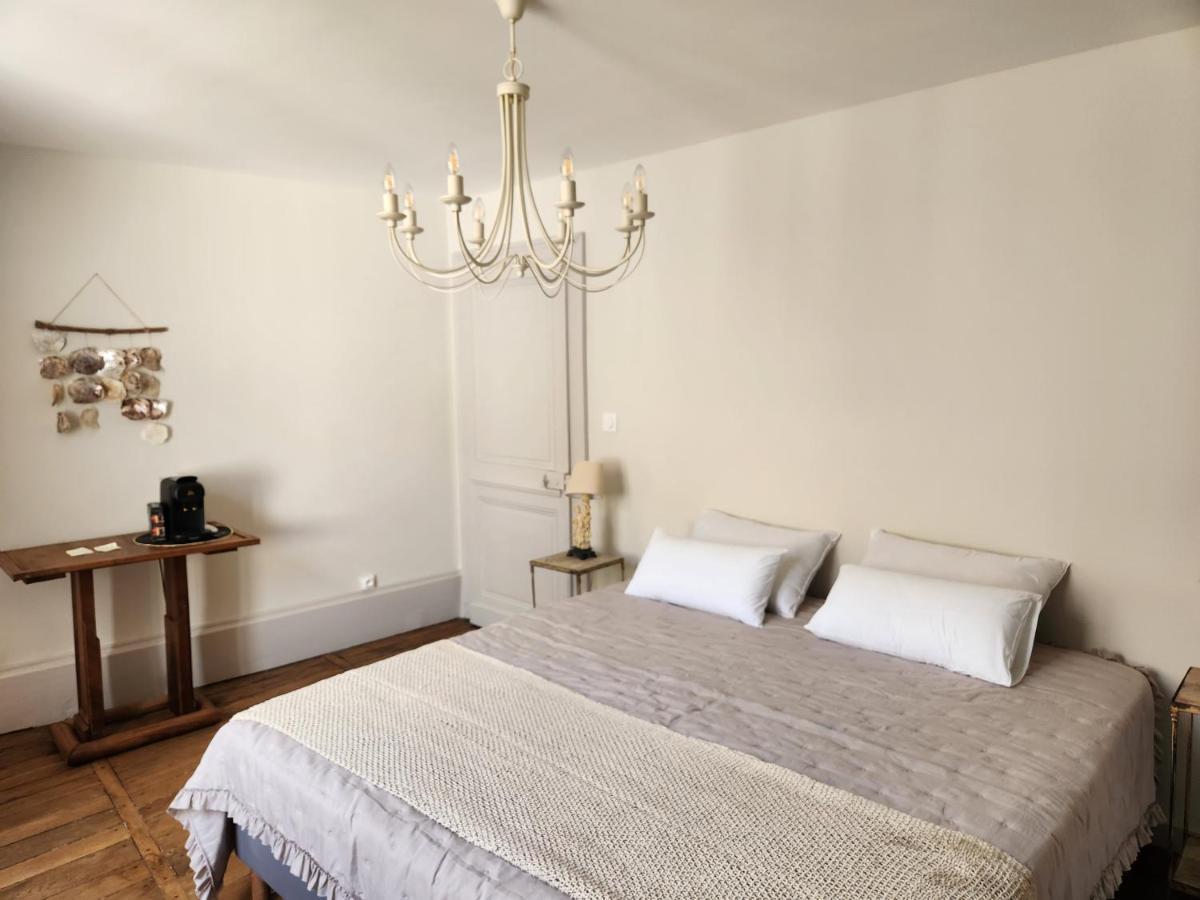 Aparthotel Le Zola Bourges Zewnętrze zdjęcie